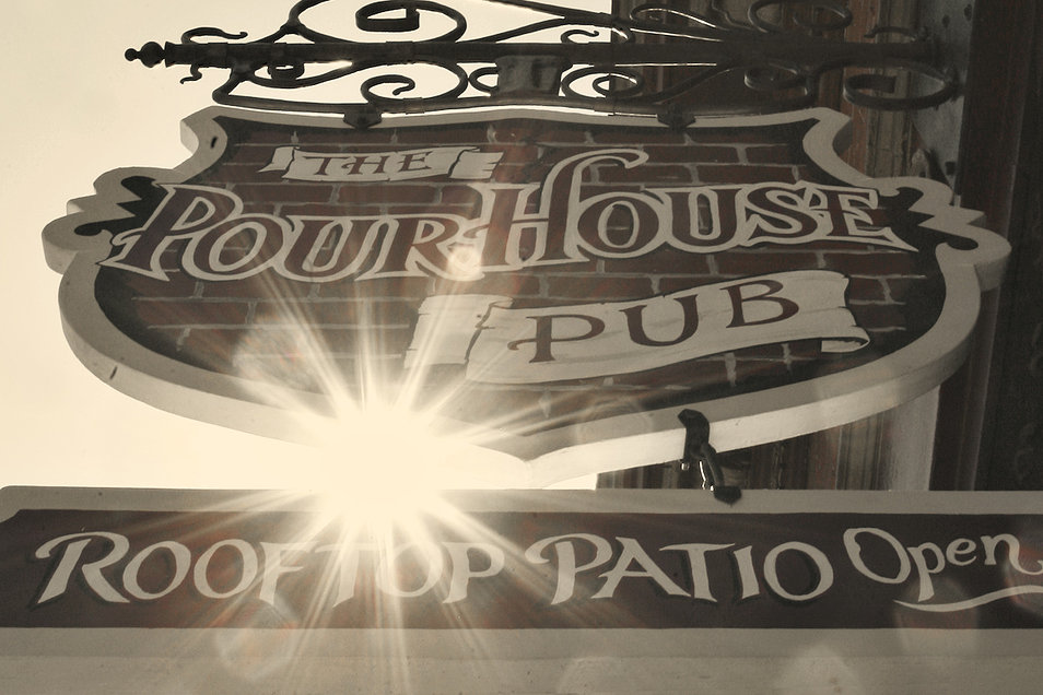 Pour House Pub, The