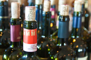 Support the 14th Annual DAM Uncorked Wine Tasting, Fri., April 11