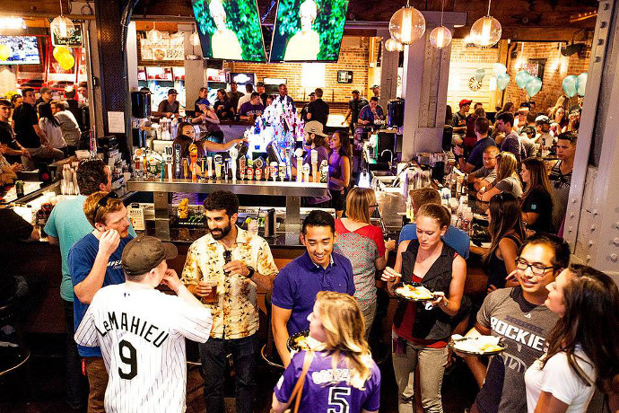 Sports Bars So Popular All Year Long